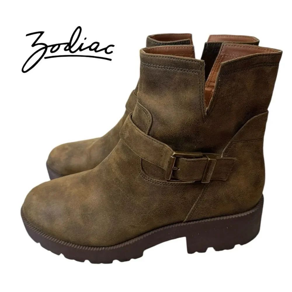 ZODIAC Miller Brown Buckled Strap Lug Sole Block Heel Distressed Moto Boots 9.5